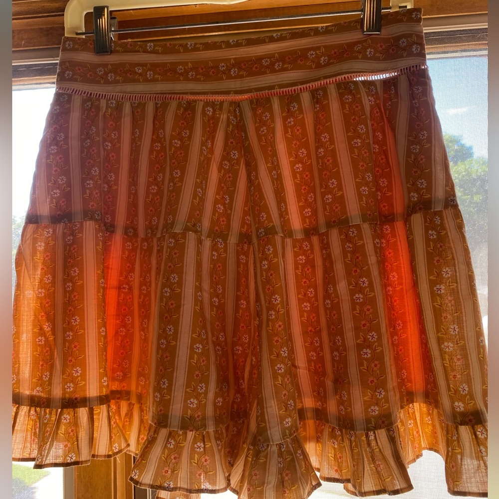 Urban outfitters high-waisted skort. Size medium.